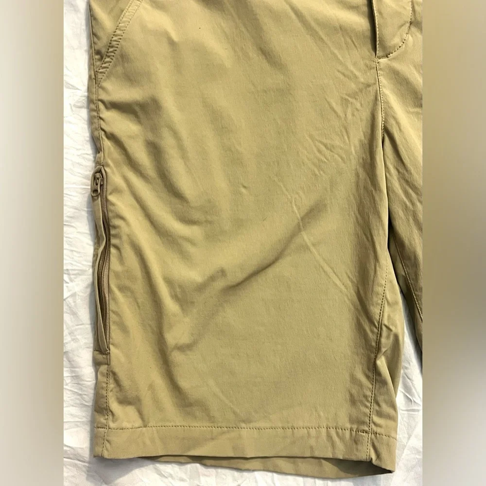 Eddie Bauer Men's Nylon Blend Tan Shorts w Pockets Size 33 - Picture 4 of 14